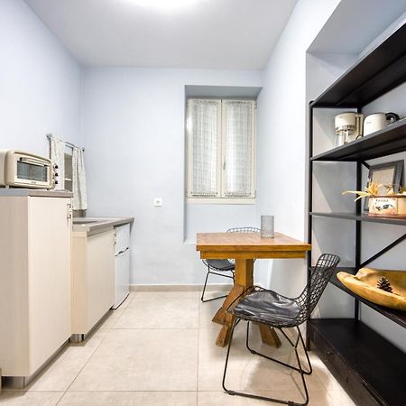 אתונה Bentzi...Boutique Apartment In Pangrati, Superior Suite מראה חיצוני תמונה